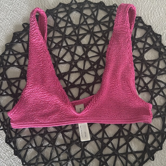Bond-Eye scout crop, Candy Pink, OS, Brand new, $100 - Picture 8 of 8